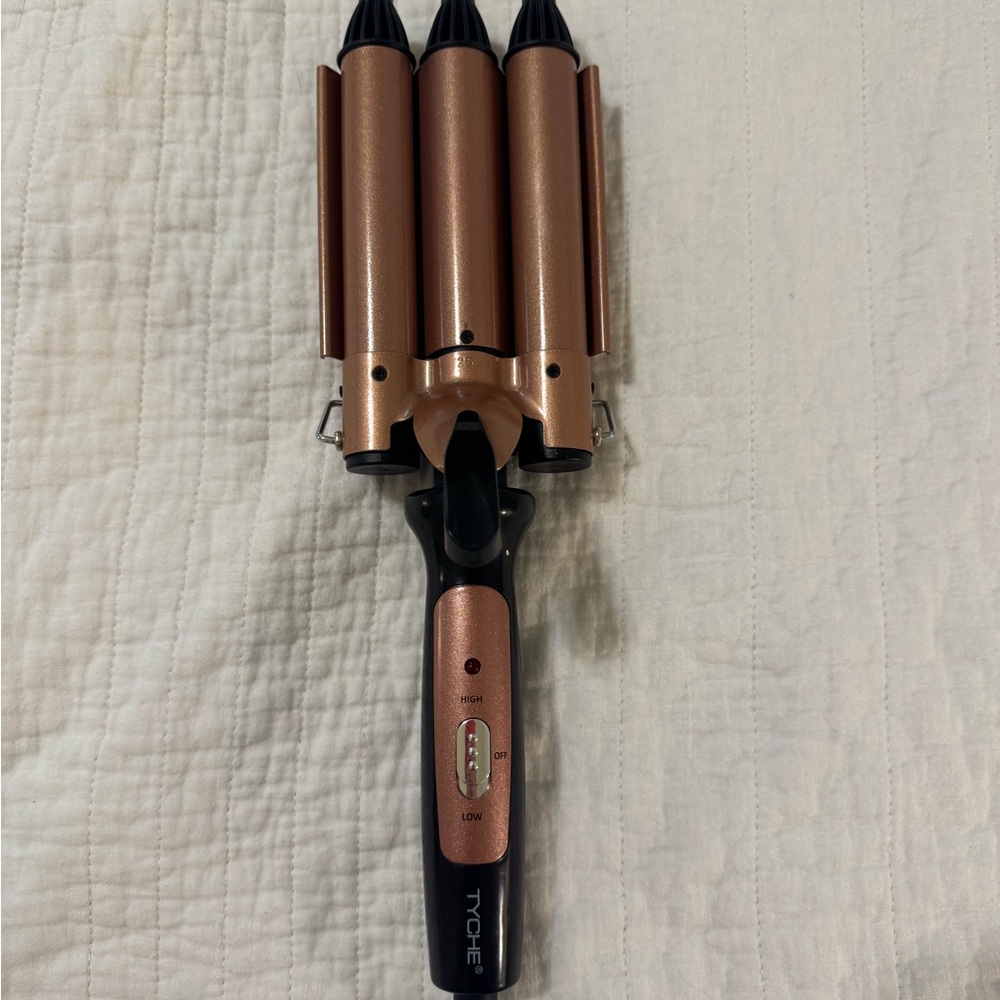Tyche Gold and Black Hair Styling Tool